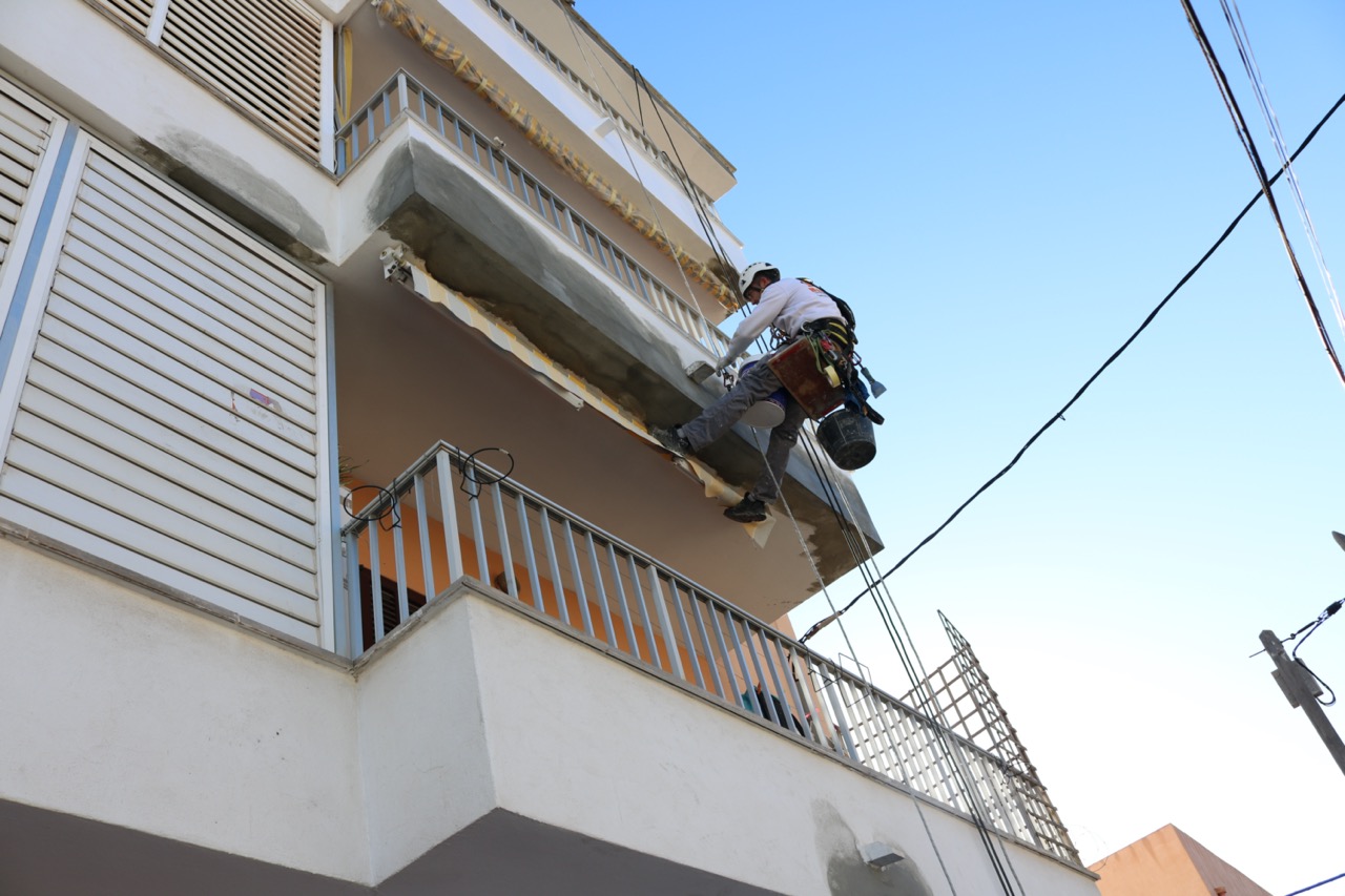 reparación de fachadas en Mallorca